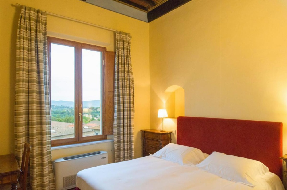 Room image 5